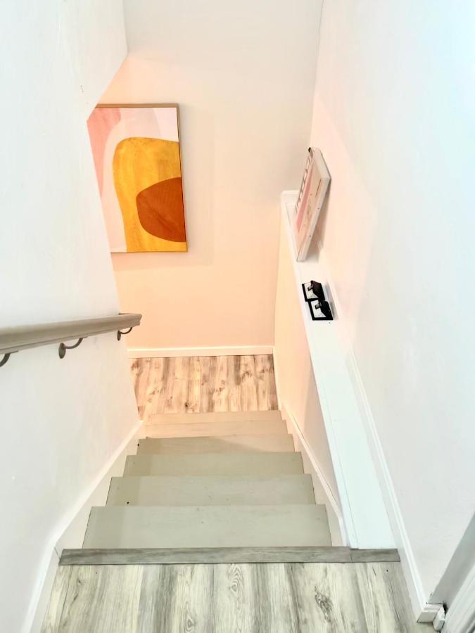 Luxury And Cozy 1 Bed Condo In The Heart Of プロビデンス エクステリア 写真